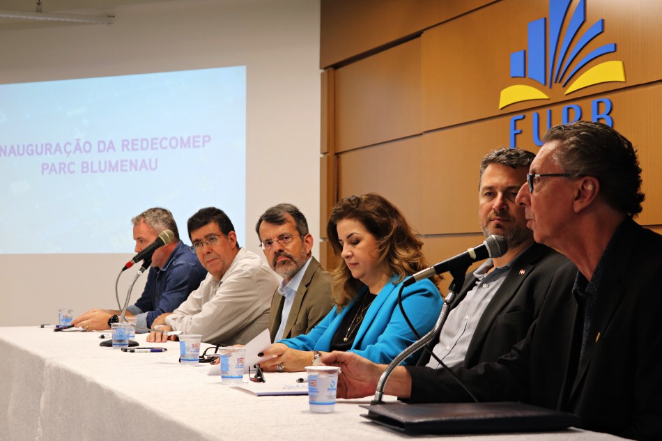 Prefeitura de Blumenau integra Rede Metropolitana de Internet para instituições de ensino