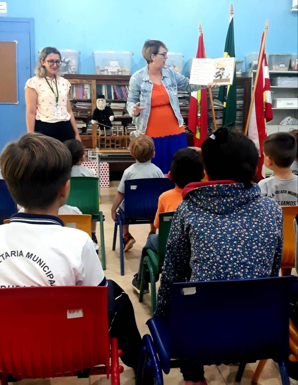 Biblioteca Ambulante está de volta à estrada