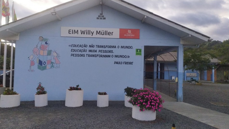 Ordens de serviço dão aval para reforma em escola e construção de ESF