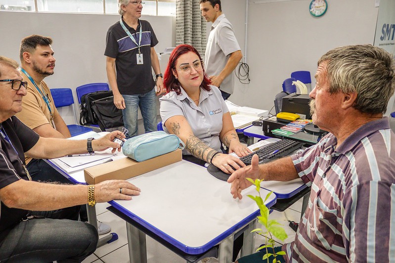 Primeira edição do Prefeitura nos Bairros realiza mais de 2,7 mil atendimentos