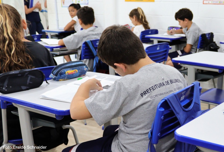 Estudantes de Blumenau participam da primeira fase da Olimpíada Brasileira de Matemática