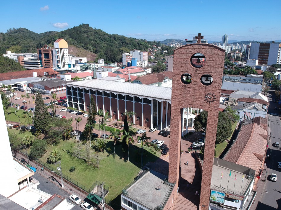 Alterações no trânsito no Centro da cidade para o feriado de Corpus Christi e Circuito de Corridas