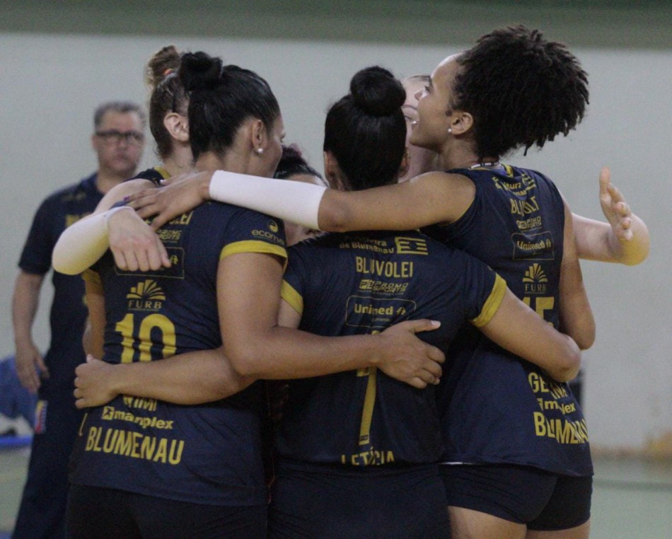 Bluvolei pode garantir classificação matemática para as semifinais da Superliga B nesta sexta-feira, 03