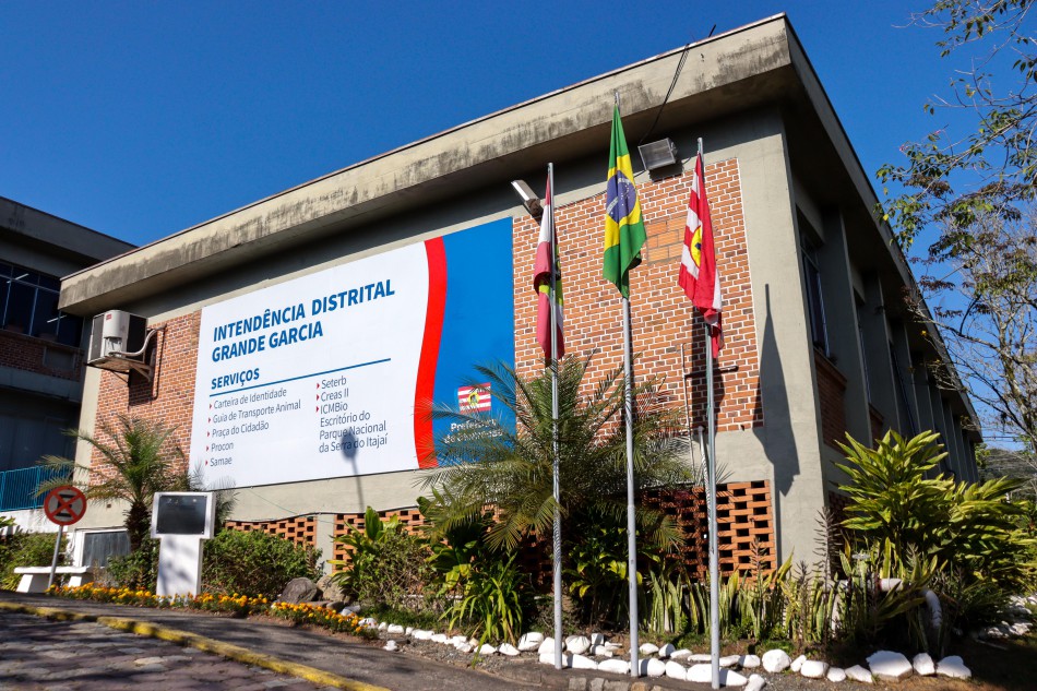 Intendência do Garcia entrega centro de treinamento para o mercado de trabalho