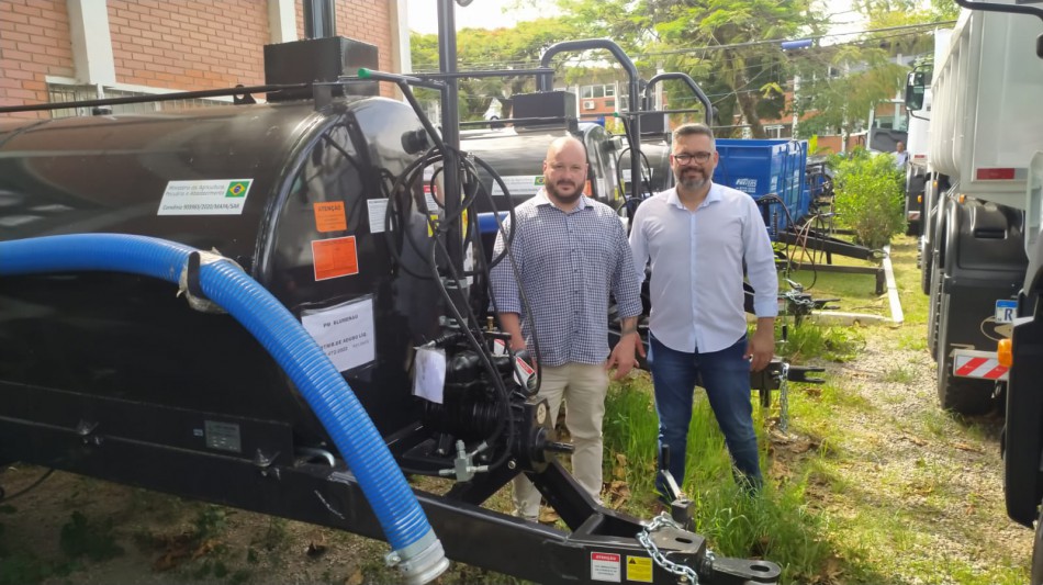 Agricultores de Blumenau serão beneficiados com maquinários