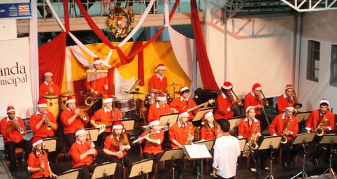 Banda Municipal incorpora o estilo Noel