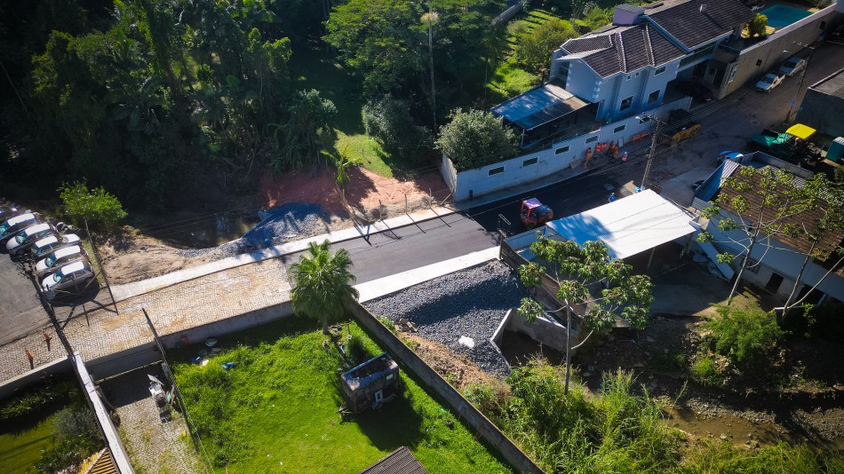 Recuperação da Rua Fides Deeke é concluída e via está liberada para a comunidade