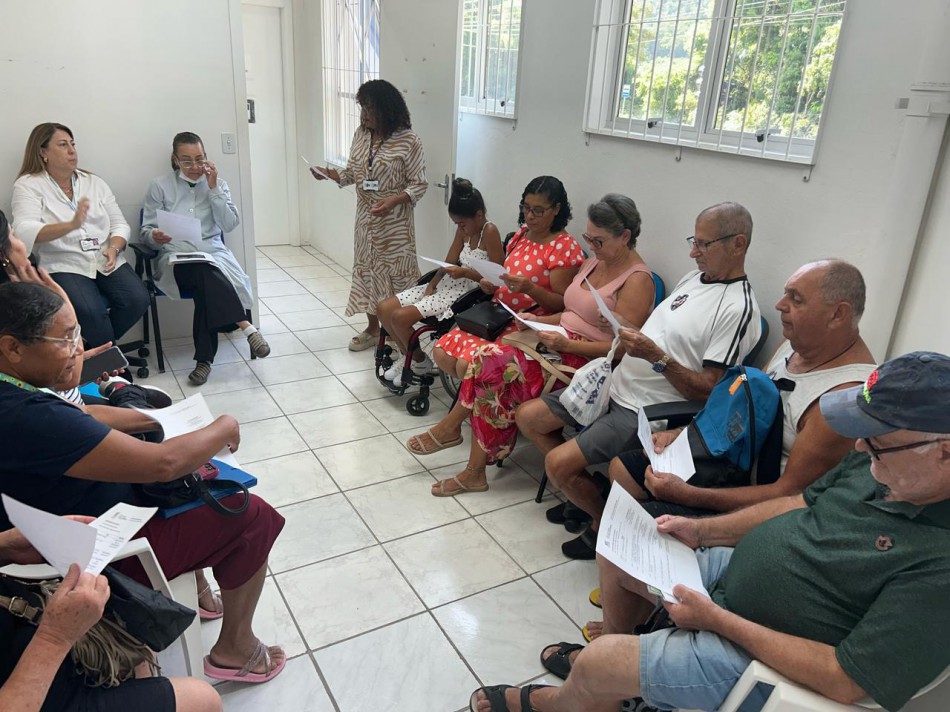 AGF Heinz Schrader promove um bate-papo de saúde e bem-estar para adultos e idosos da Ponta Aguda