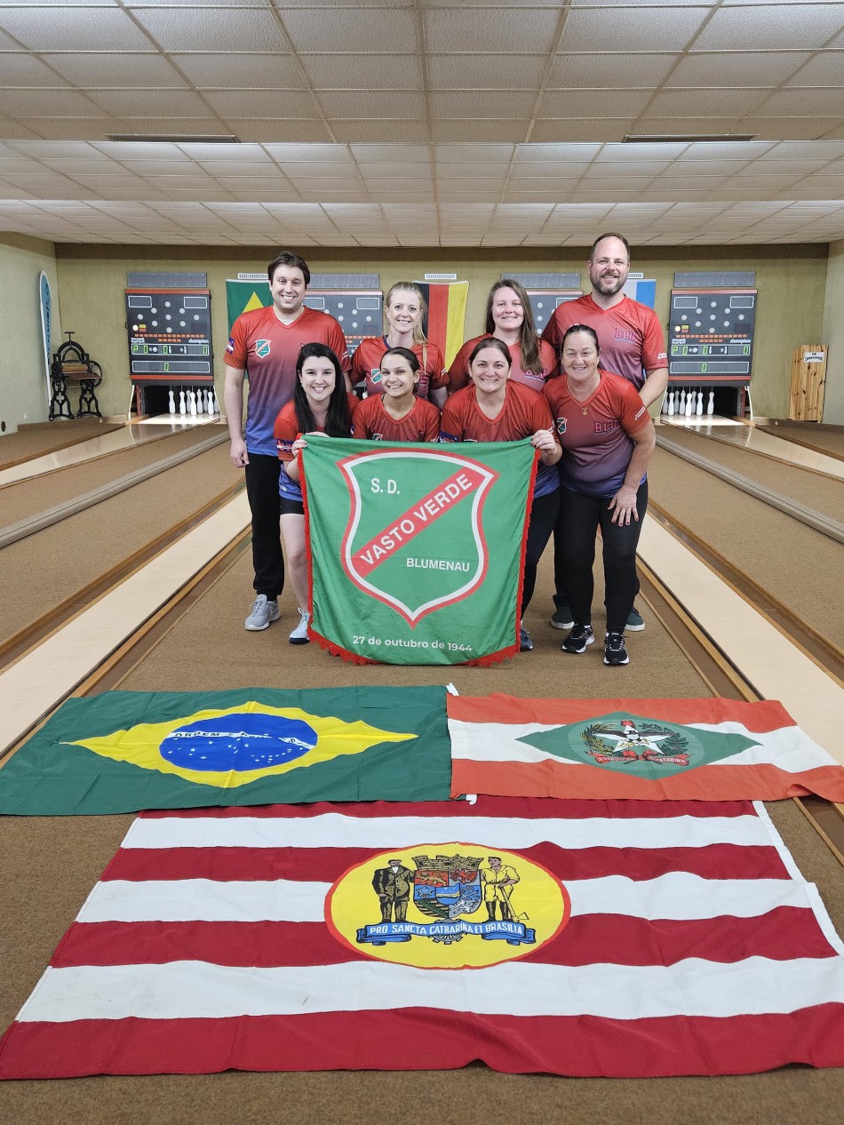 Atletas do Bolão 16 feminino de Blumenau disputam o Mundial de Clubes na Alemanha