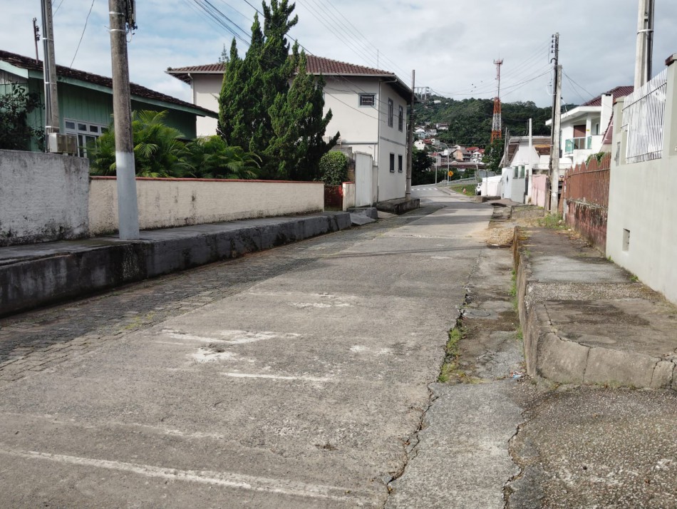 Prefeitura inicia segunda etapa de obra de drenagem para diminuir alagamentos na região do Garcia