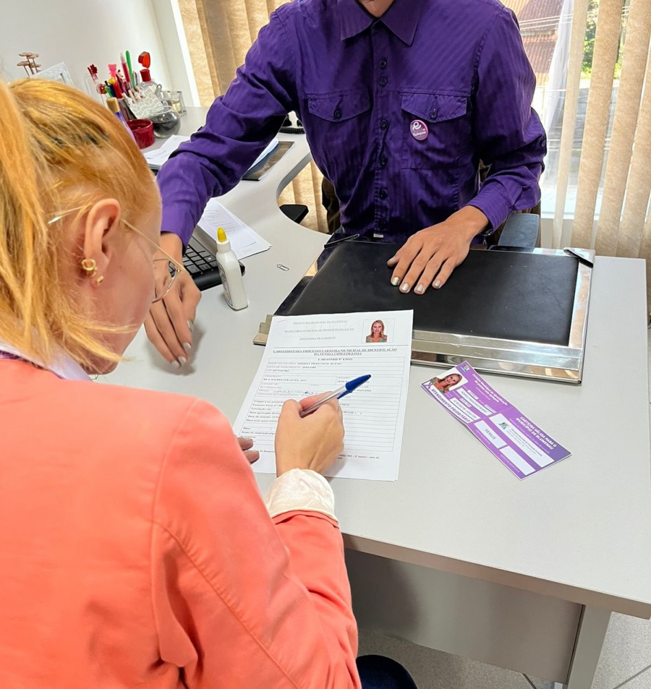 Primeiras carteirinhas de identificação de epilepsia são emitidas em Blumenau
