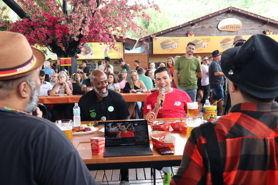 Parceria entre Oktoberfest Blumenau e Bundesliga tem ainda mais sucesso em 2025